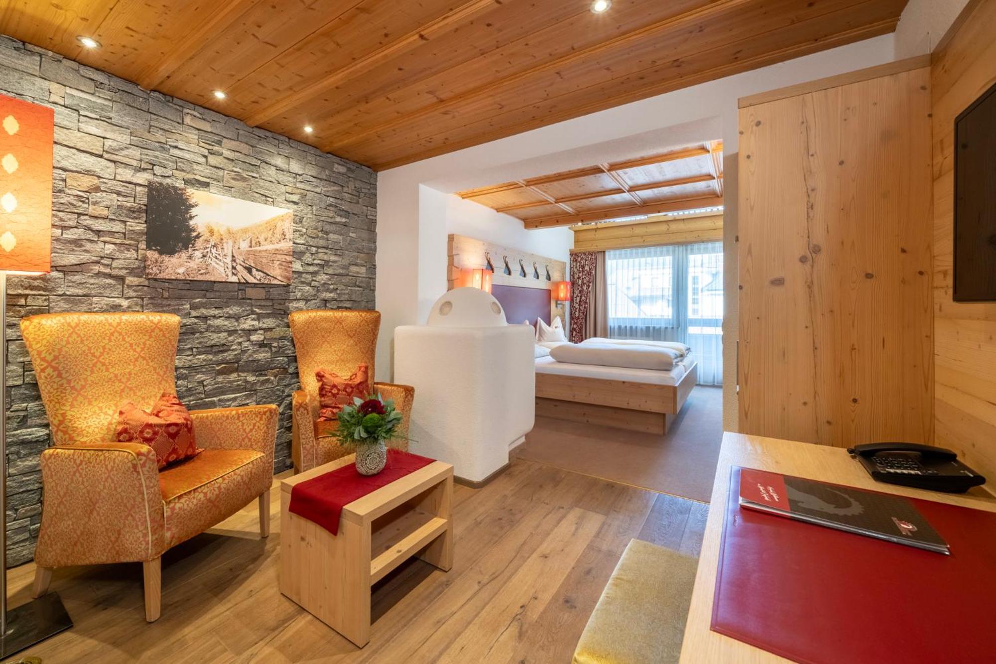 Alpenhotel Ischglerhof מראה חיצוני תמונה