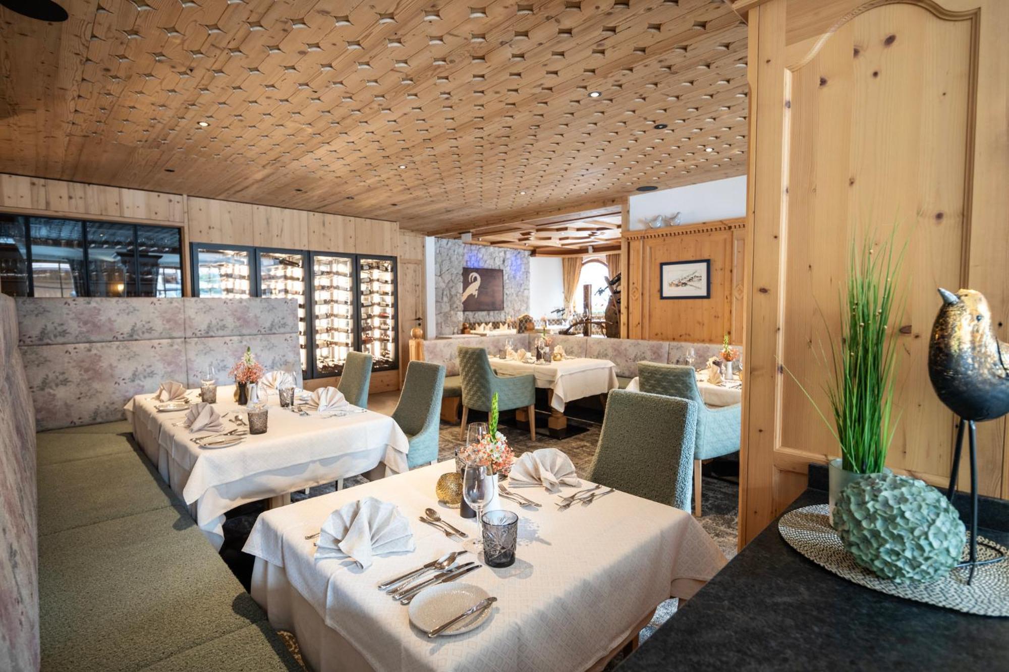 Alpenhotel Ischglerhof מראה חיצוני תמונה