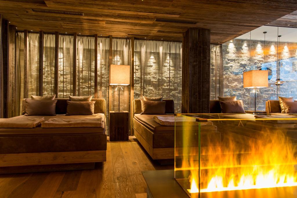 Alpenhotel Ischglerhof מראה חיצוני תמונה