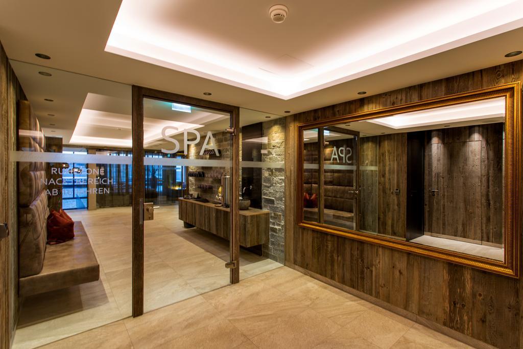 Alpenhotel Ischglerhof מראה חיצוני תמונה