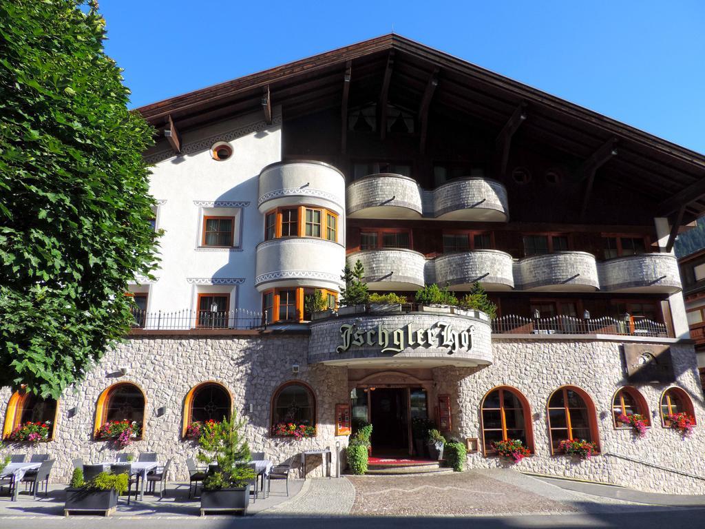 Alpenhotel Ischglerhof מראה חיצוני תמונה